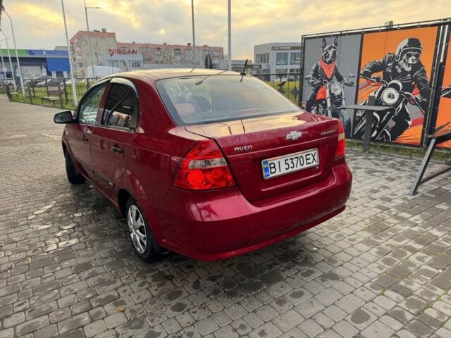Красный Шевроле Авео, объемом двигателя 1.5 л и пробегом 180 тыс. км за 2650 $, фото 1 на Automoto.ua