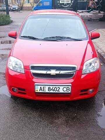 Красный Шевроле Авео, объемом двигателя 1.5 л и пробегом 86 тыс. км за 4500 $, фото 1 на Automoto.ua