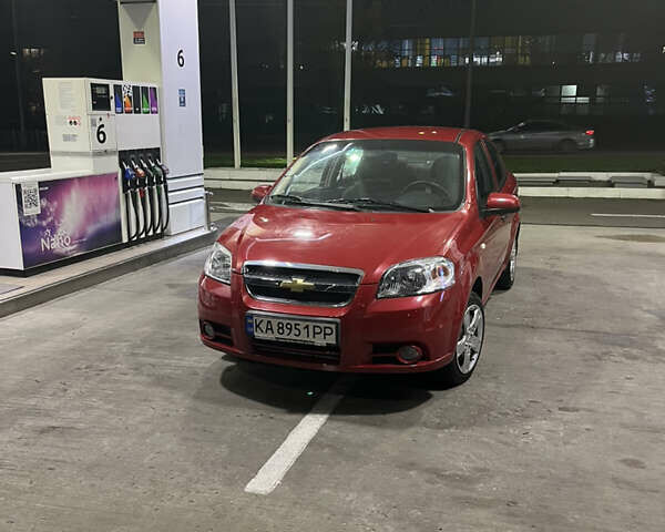 Красный Шевроле Авео, объемом двигателя 1.5 л и пробегом 34 тыс. км за 6300 $, фото 1 на Automoto.ua