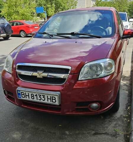 Красный Шевроле Авео, объемом двигателя 1.5 л и пробегом 127 тыс. км за 4000 $, фото 1 на Automoto.ua