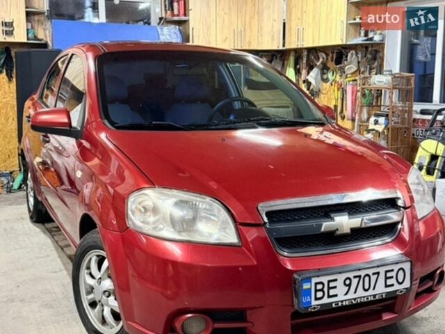 Красный Шевроле Авео, объемом двигателя 1.5 л и пробегом 254 тыс. км за 2800 $, фото 1 на Automoto.ua