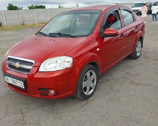 Красный Шевроле Авео, объемом двигателя 1.5 л и пробегом 185 тыс. км за 5000 $, фото 1 на Automoto.ua