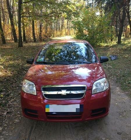 Красный Шевроле Авео, объемом двигателя 1.5 л и пробегом 130 тыс. км за 5500 $, фото 1 на Automoto.ua