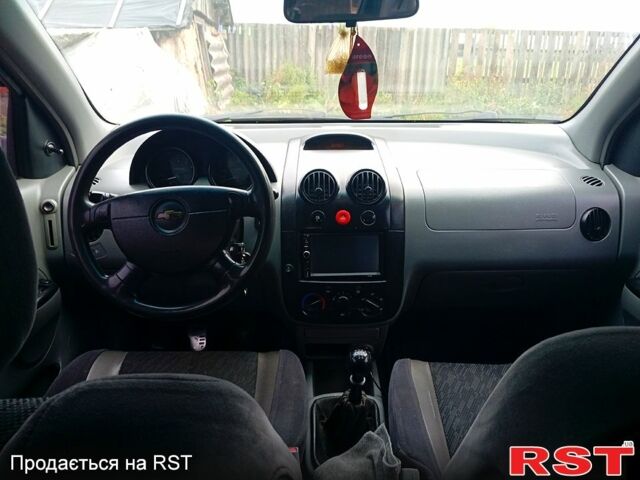 Шевроле Авео, об'ємом двигуна 1.5 л та пробігом 250 тис. км за 2600 $, фото 1 на Automoto.ua