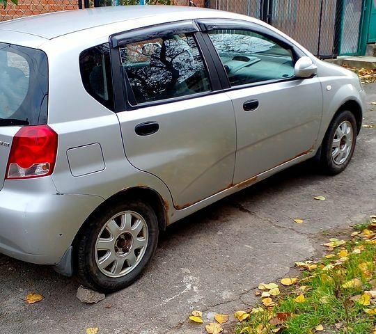 Шевроле Авео, об'ємом двигуна 1.6 л та пробігом 106 тис. км за 2100 $, фото 1 на Automoto.ua