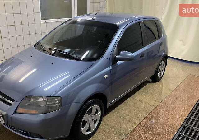 Шевроле Авео, объемом двигателя 1.6 л и пробегом 203 тыс. км за 3500 $, фото 1 на Automoto.ua