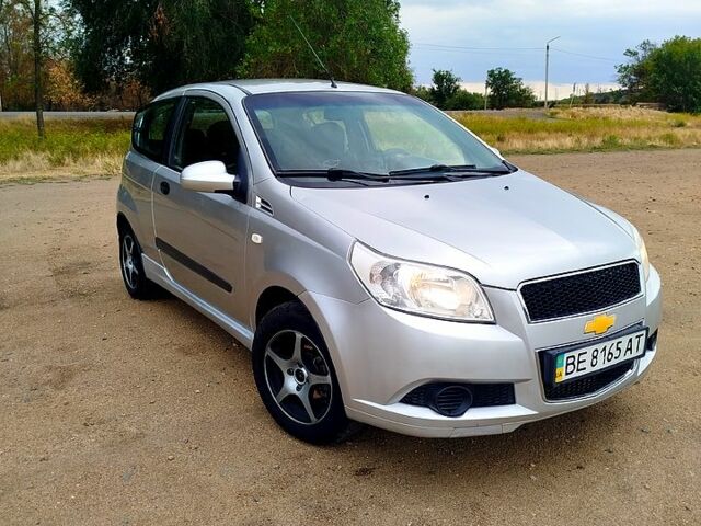 Шевроле Авео, объемом двигателя 1.5 л и пробегом 200 тыс. км за 2800 $, фото 1 на Automoto.ua