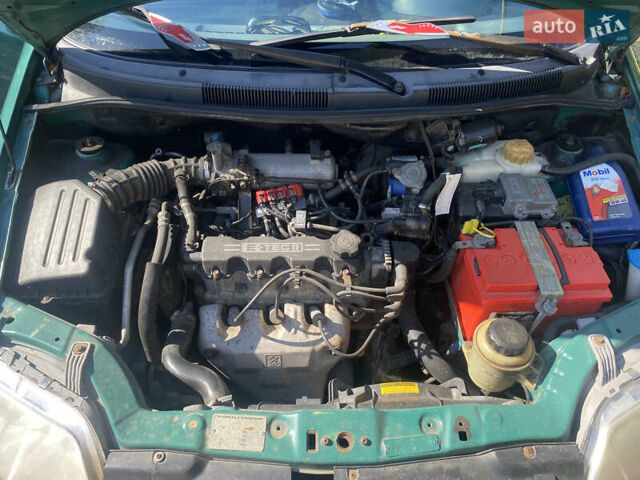 Шевроле Авео, объемом двигателя 1.5 л и пробегом 122 тыс. км за 2200 $, фото 1 на Automoto.ua