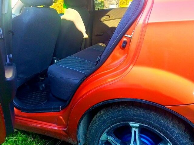 Шевроле Авео, объемом двигателя 1.5 л и пробегом 218 тыс. км за 3400 $, фото 1 на Automoto.ua