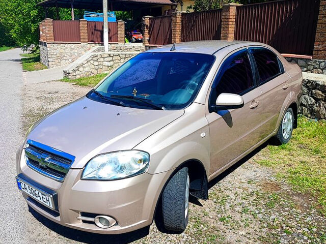 Шевроле Авео, об'ємом двигуна 1.6 л та пробігом 230 тис. км за 4200 $, фото 1 на Automoto.ua