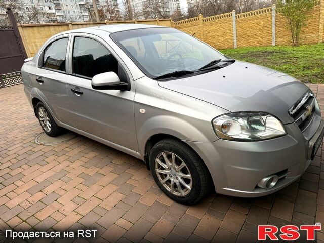Шевроле Авео, объемом двигателя 1.5 л и пробегом 180 тыс. км за 3900 $, фото 1 на Automoto.ua
