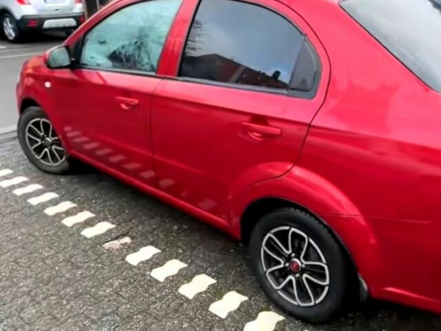 Шевроле Авео, об'ємом двигуна 15 л та пробігом 240 тис. км за 3500 $, фото 1 на Automoto.ua