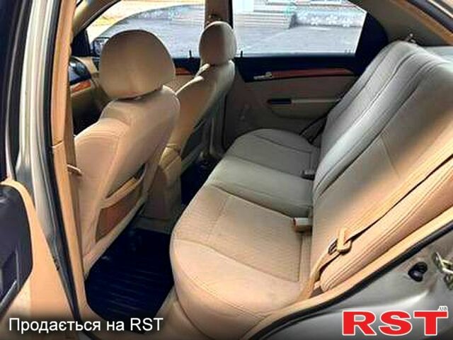 Шевроле Авео, объемом двигателя 1.6 л и пробегом 260 тыс. км за 4000 $, фото 1 на Automoto.ua