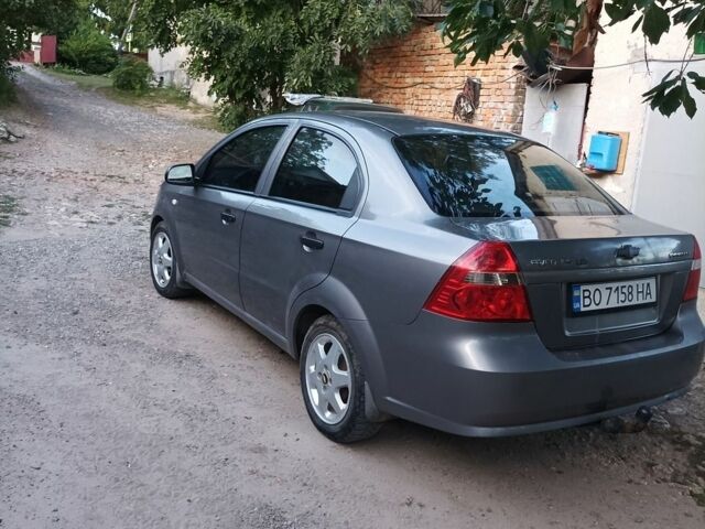 Шевроле Авео, объемом двигателя 1.5 л и пробегом 304 тыс. км за 2650 $, фото 1 на Automoto.ua