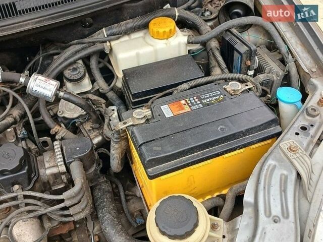 Шевроле Авео, объемом двигателя 1.5 л и пробегом 167 тыс. км за 4500 $, фото 1 на Automoto.ua