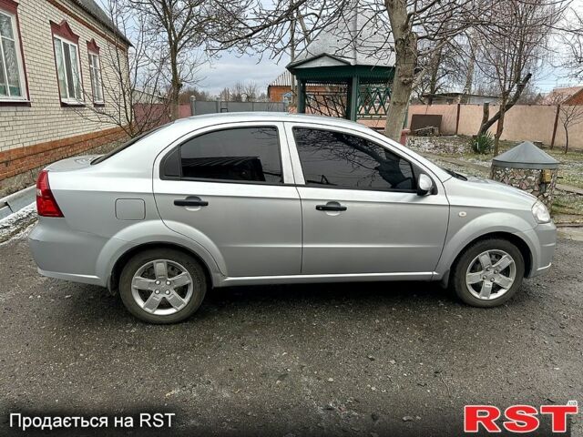 Шевроле Авео, объемом двигателя 1.5 л и пробегом 200 тыс. км за 3200 $, фото 1 на Automoto.ua