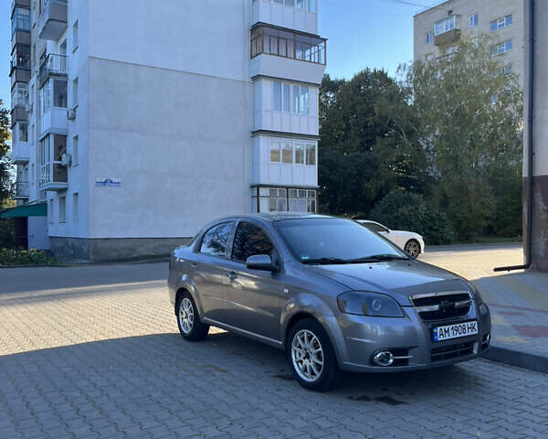 Шевроле Авео, об'ємом двигуна 1.2 л та пробігом 158 тис. км за 3900 $, фото 1 на Automoto.ua