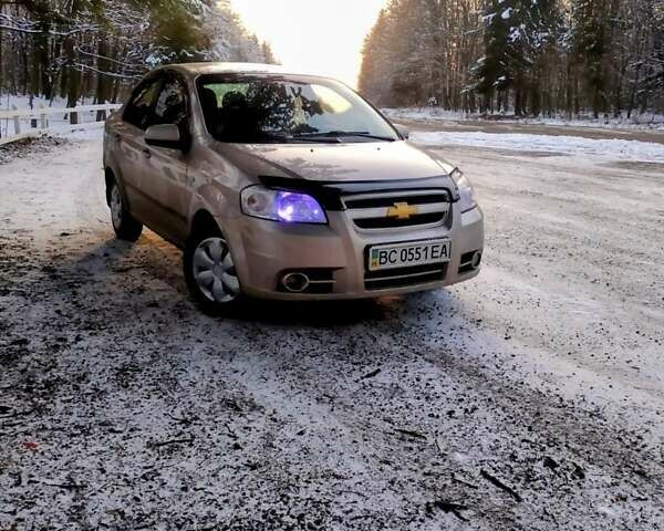 Шевроле Авео, об'ємом двигуна 1.6 л та пробігом 230 тис. км за 3500 $, фото 1 на Automoto.ua