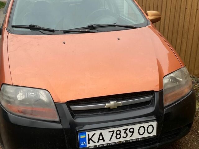 Желтый Шевроле Авео, объемом двигателя 1.5 л и пробегом 584 тыс. км за 2150 $, фото 1 на Automoto.ua
