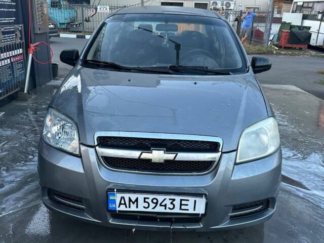 Серый Шевроле Авео, объемом двигателя 0 л и пробегом 350 тыс. км за 1703 $, фото 1 на Automoto.ua