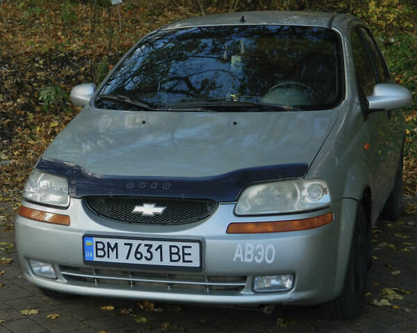Серый Шевроле Авео, объемом двигателя 1.5 л и пробегом 251 тыс. км за 2400 $, фото 1 на Automoto.ua