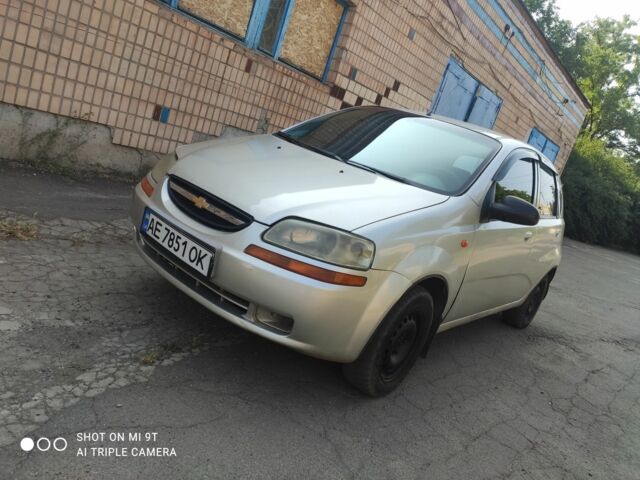 Сірий Шевроле Авео, об'ємом двигуна 1.5 л та пробігом 221 тис. км за 1750 $, фото 1 на Automoto.ua