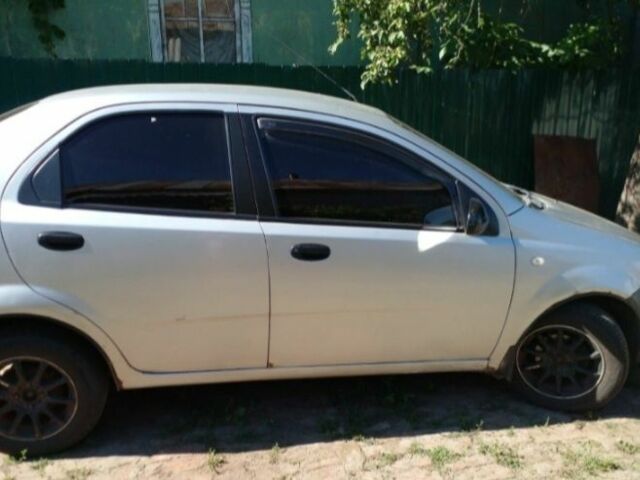 Серый Шевроле Авео, объемом двигателя 1.5 л и пробегом 2 тыс. км за 2500 $, фото 1 на Automoto.ua