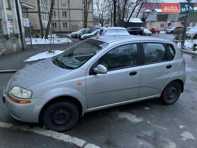 Серый Шевроле Авео, объемом двигателя 1.5 л и пробегом 148 тыс. км за 3500 $, фото 1 на Automoto.ua