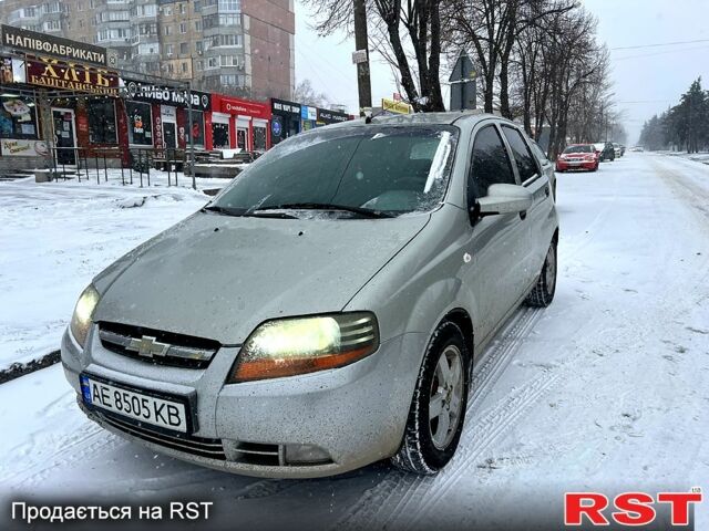 Серый Шевроле Авео, объемом двигателя 1.5 л и пробегом 291 тыс. км за 3400 $, фото 1 на Automoto.ua