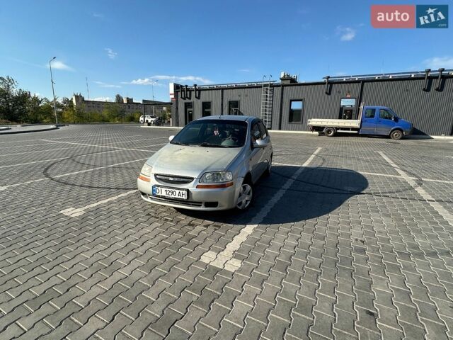 Серый Шевроле Авео, объемом двигателя 1.5 л и пробегом 260 тыс. км за 2600 $, фото 1 на Automoto.ua
