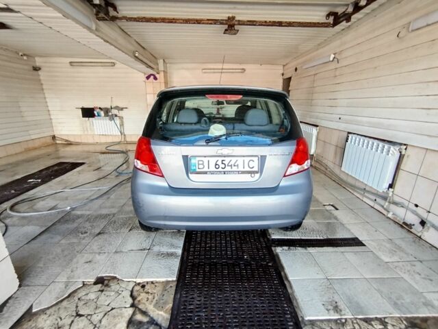 Серый Шевроле Авео, объемом двигателя 1.4 л и пробегом 218 тыс. км за 2700 $, фото 1 на Automoto.ua