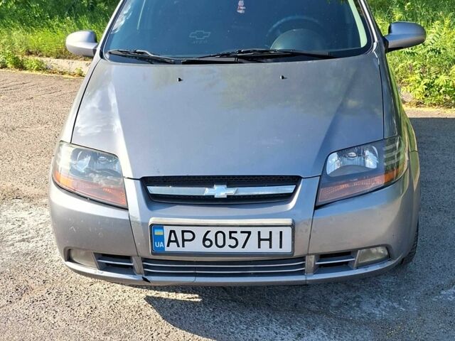 Серый Шевроле Авео, объемом двигателя 1.5 л и пробегом 265 тыс. км за 3500 $, фото 1 на Automoto.ua