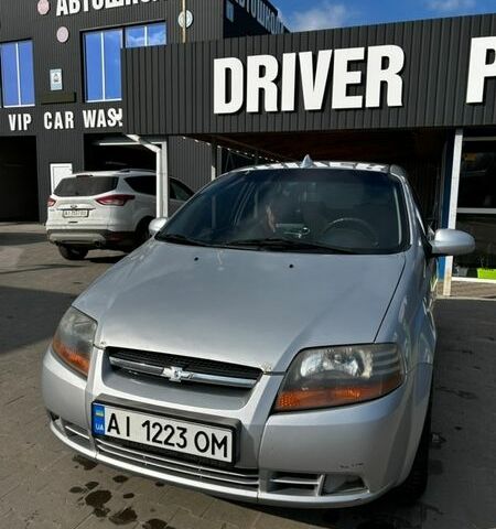 Серый Шевроле Авео, объемом двигателя 1.5 л и пробегом 322 тыс. км за 2800 $, фото 1 на Automoto.ua