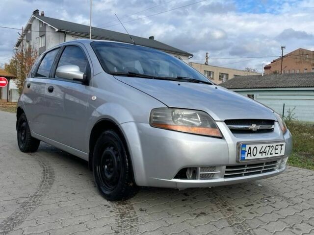 Сірий Шевроле Авео, об'ємом двигуна 1.5 л та пробігом 270 тис. км за 2700 $, фото 1 на Automoto.ua