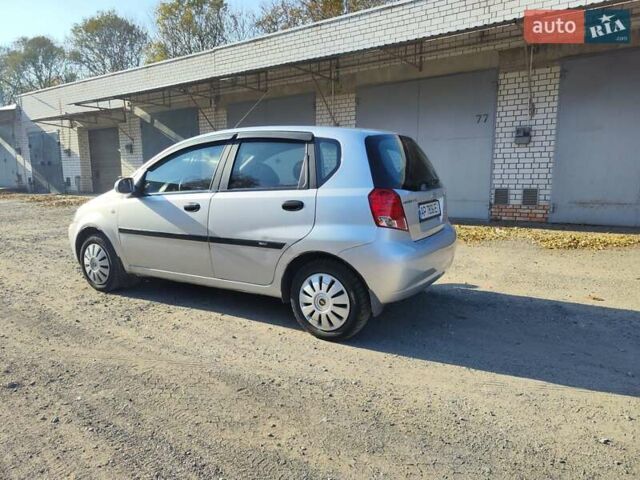 Серый Шевроле Авео, объемом двигателя 1.5 л и пробегом 260 тыс. км за 2900 $, фото 1 на Automoto.ua