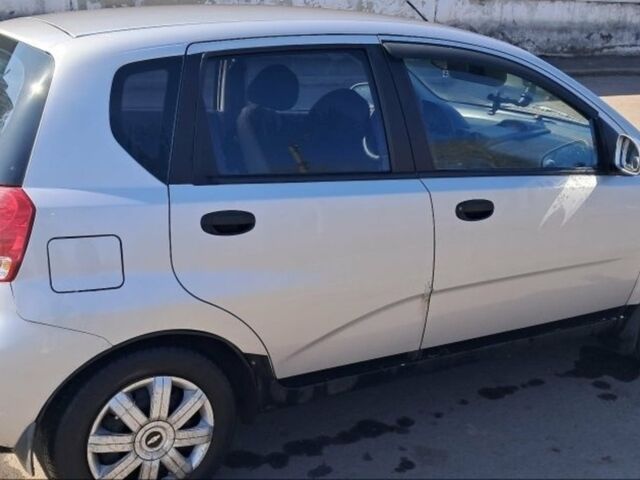 Сірий Шевроле Авео, об'ємом двигуна 1.5 л та пробігом 236 тис. км за 2900 $, фото 1 на Automoto.ua