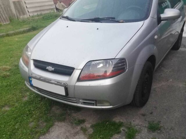Сірий Шевроле Авео, об'ємом двигуна 1.5 л та пробігом 374 тис. км за 3000 $, фото 1 на Automoto.ua