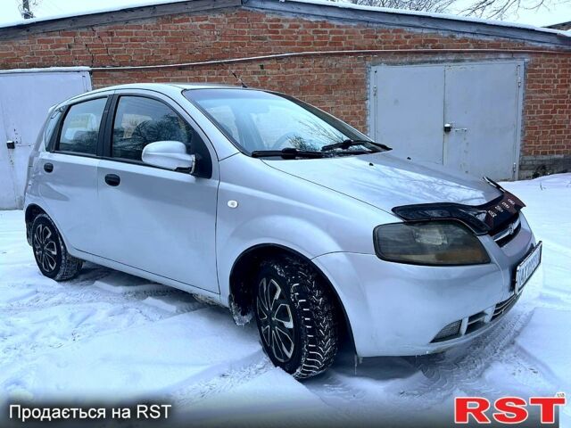 Серый Шевроле Авео, объемом двигателя 1.5 л и пробегом 220 тыс. км за 2400 $, фото 1 на Automoto.ua