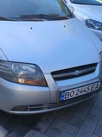 Серый Шевроле Авео, объемом двигателя 1.5 л и пробегом 230 тыс. км за 2600 $, фото 1 на Automoto.ua