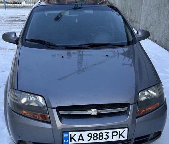 Серый Шевроле Авео, объемом двигателя 1.5 л и пробегом 175 тыс. км за 3500 $, фото 1 на Automoto.ua