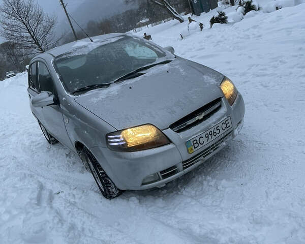 Серый Шевроле Авео, объемом двигателя 0 л и пробегом 180 тыс. км за 2850 $, фото 1 на Automoto.ua