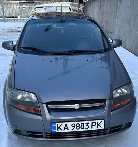 Серый Шевроле Авео, объемом двигателя 1.5 л и пробегом 173 тыс. км за 5000 $, фото 1 на Automoto.ua