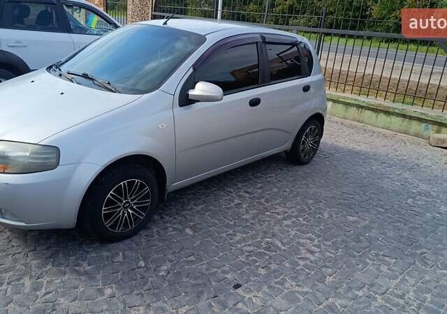 Сірий Шевроле Авео, об'ємом двигуна 1.5 л та пробігом 340 тис. км за 2500 $, фото 1 на Automoto.ua