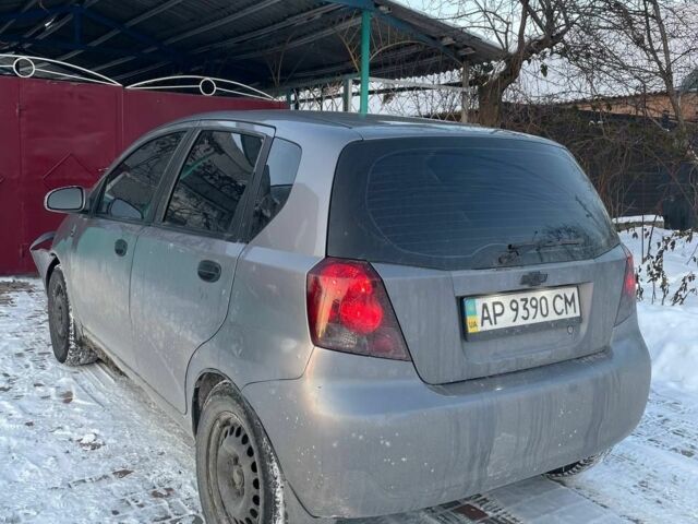 Серый Шевроле Авео, объемом двигателя 1.5 л и пробегом 999 тыс. км за 1499 $, фото 1 на Automoto.ua