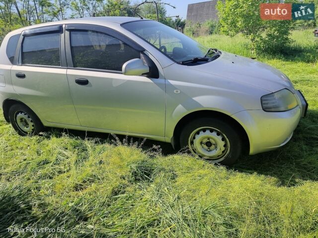 Серый Шевроле Авео, объемом двигателя 1.5 л и пробегом 171 тыс. км за 2500 $, фото 1 на Automoto.ua
