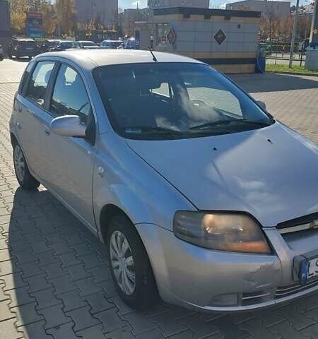 Сірий Шевроле Авео, об'ємом двигуна 1.2 л та пробігом 189 тис. км за 900 $, фото 1 на Automoto.ua