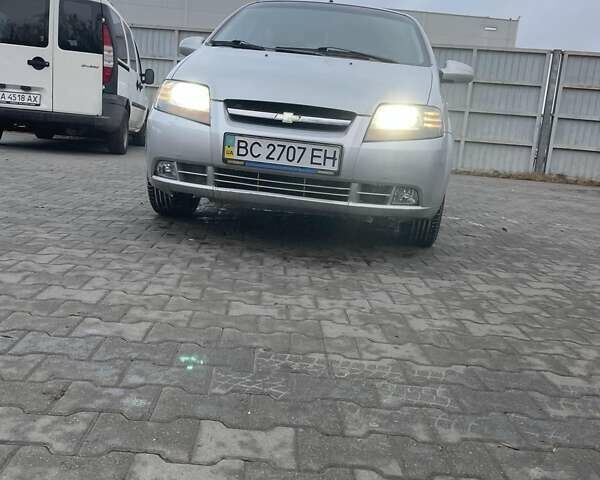 Серый Шевроле Авео, объемом двигателя 1.5 л и пробегом 130 тыс. км за 4100 $, фото 1 на Automoto.ua