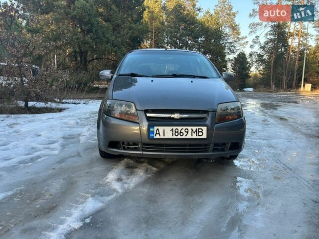 Серый Шевроле Авео, объемом двигателя 1.5 л и пробегом 339 тыс. км за 2300 $, фото 1 на Automoto.ua
