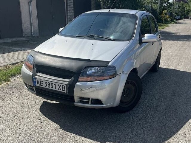 Серый Шевроле Авео, объемом двигателя 1.5 л и пробегом 340 тыс. км за 1792 $, фото 1 на Automoto.ua