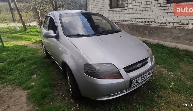 Серый Шевроле Авео, объемом двигателя 1.5 л и пробегом 158 тыс. км за 3600 $, фото 1 на Automoto.ua